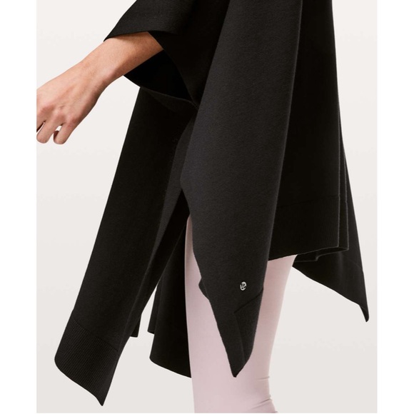 Lululemon Free To Coast Wrap Black Open Back NWOT one size fits all - Picture 6 of 10